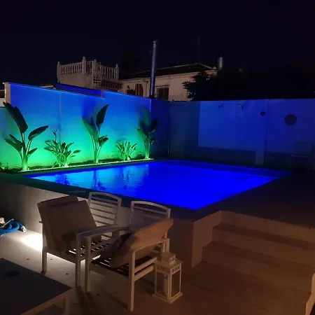 Lovely For Four Close To And In Nyaraló Torrevieja